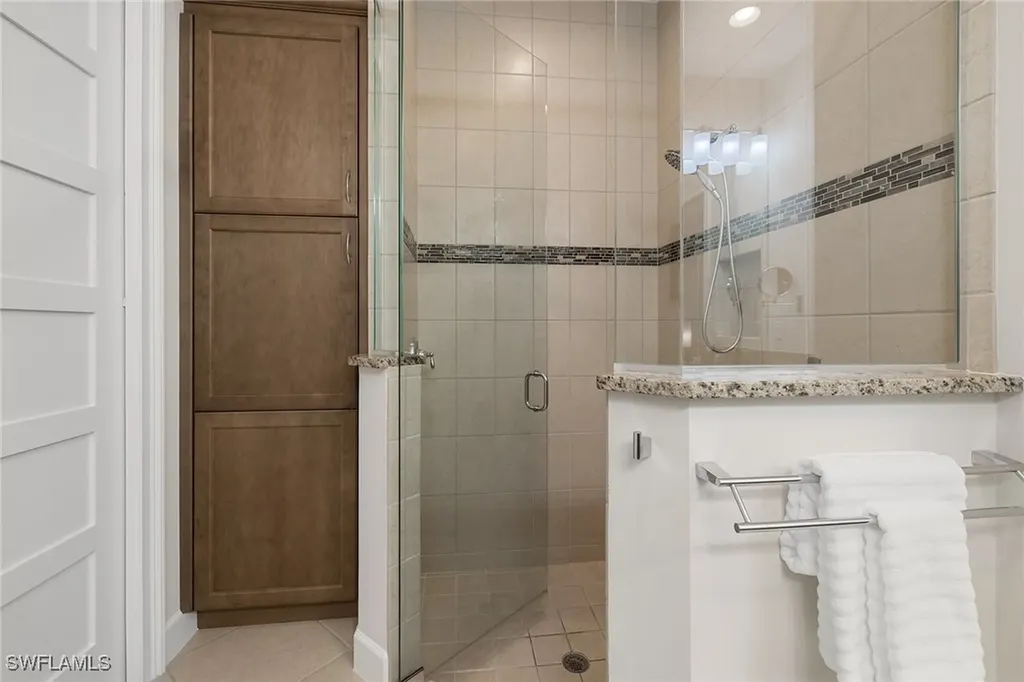 6912 Cay Court Naples FL 34113