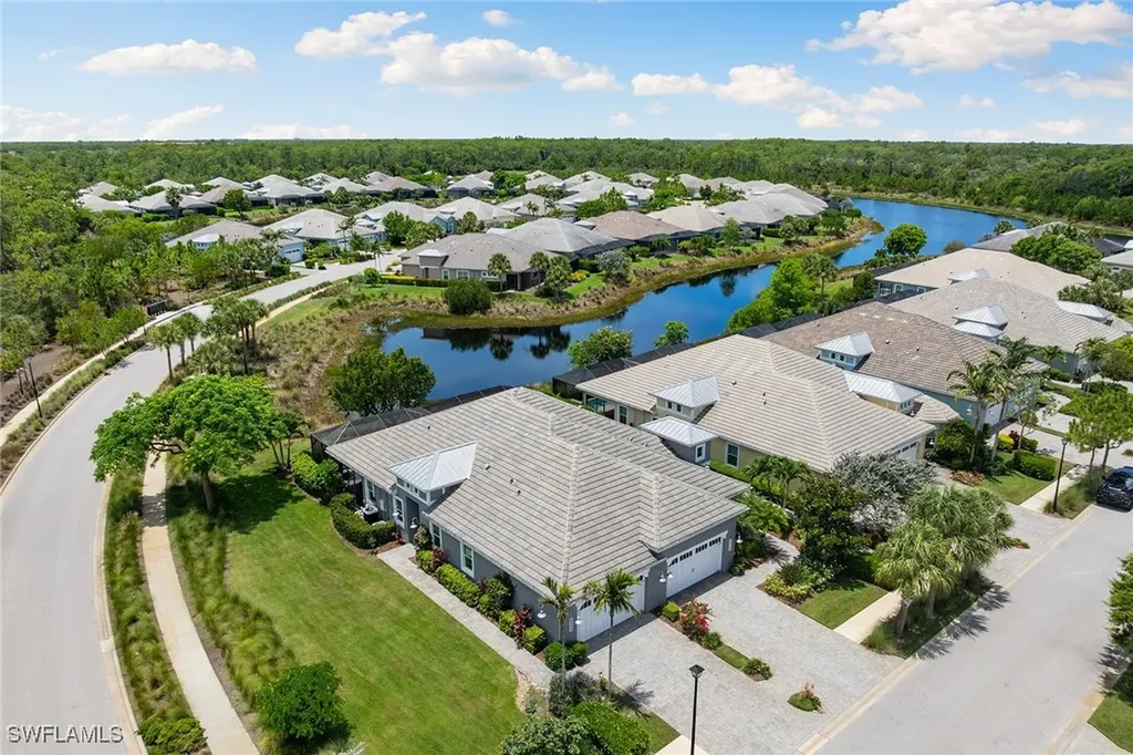 6912 Cay Court Naples FL 34113