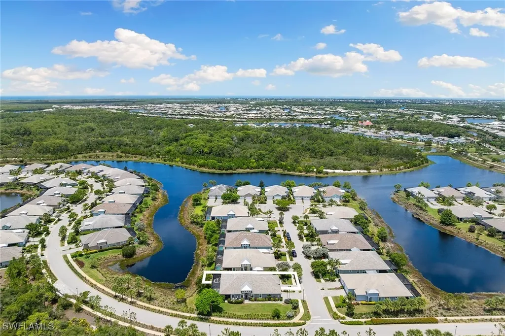 6912 Cay Court Naples FL 34113