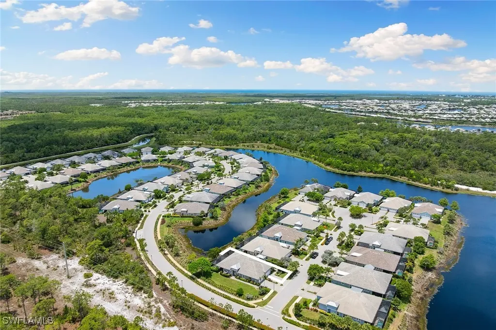 6912 Cay Court Naples FL 34113