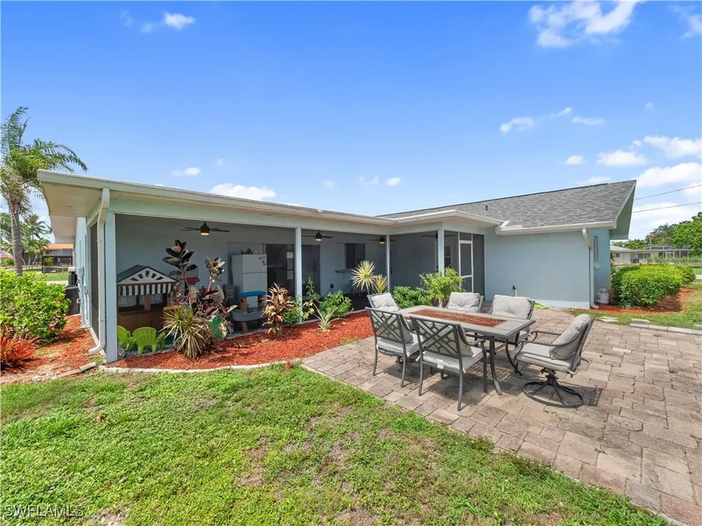 505 Monterey Avenue Cape Coral FL 33904