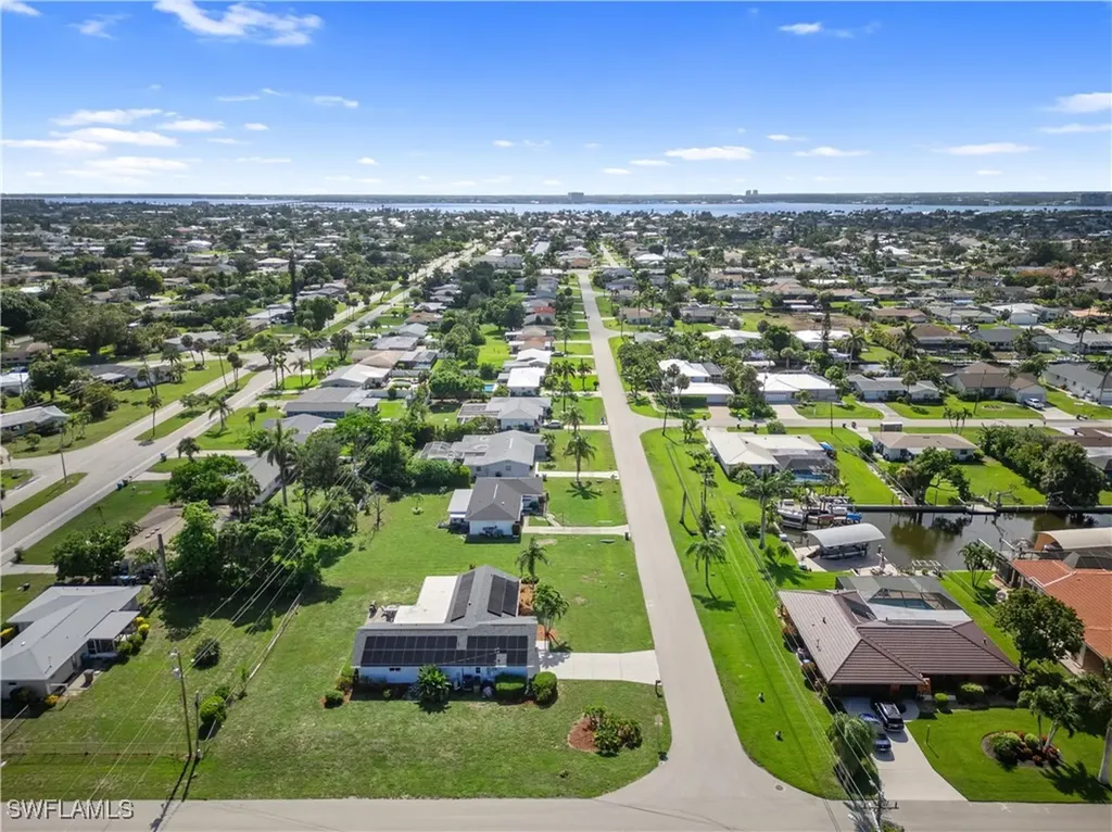 505 Monterey Avenue Cape Coral FL 33904