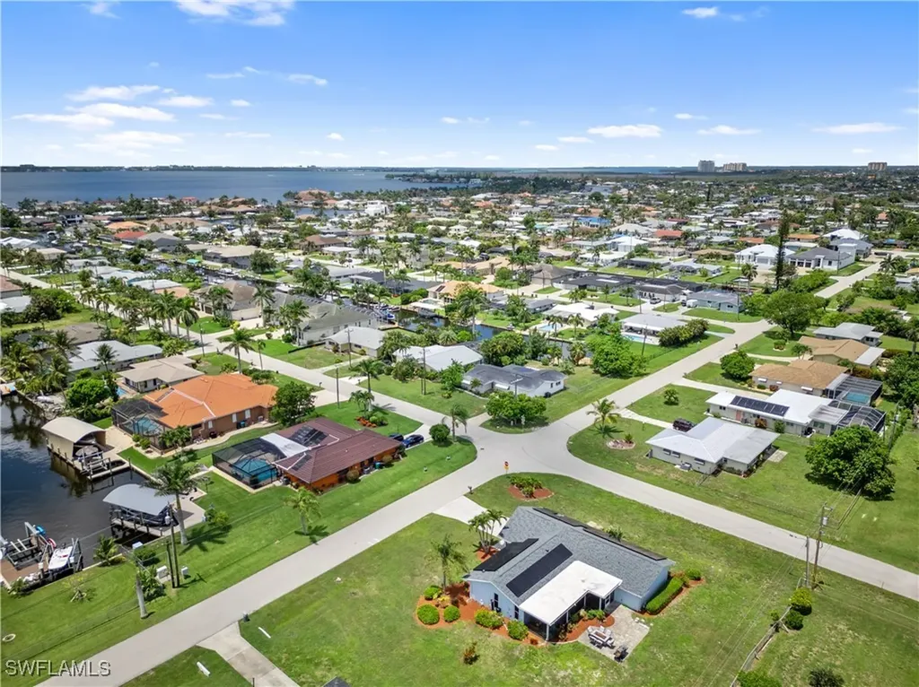 505 Monterey Avenue Cape Coral FL 33904