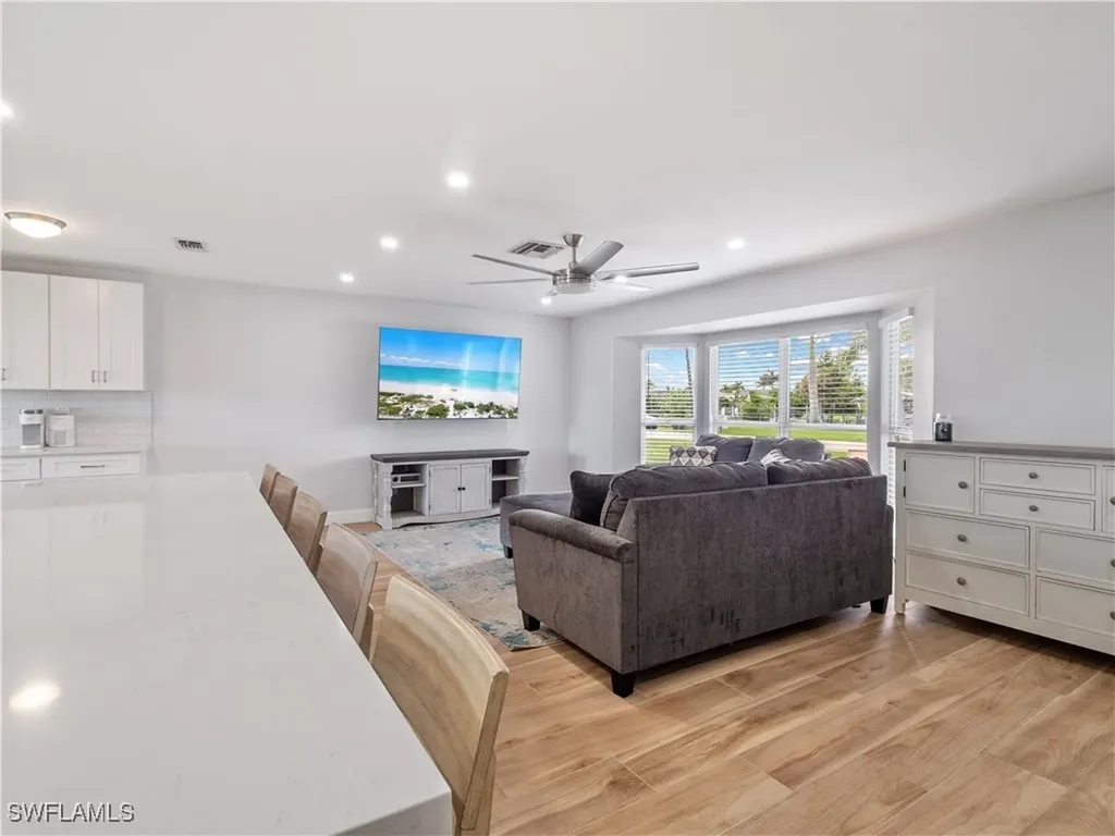 505 Monterey Avenue Cape Coral FL 33904