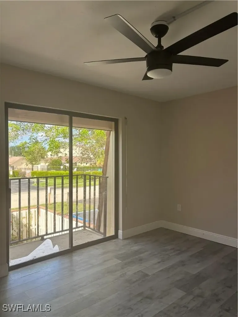 5245 Cedarbend Drive Fort Myers FL 33919