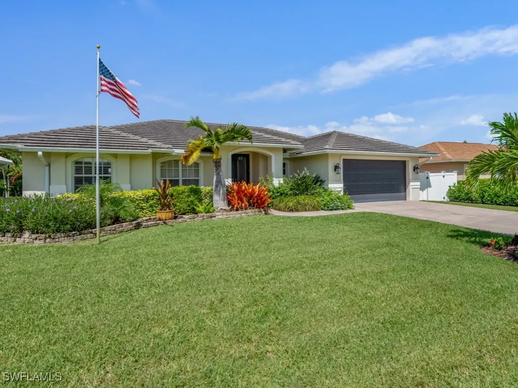 152 Saxon Street Marco Island FL 34145
