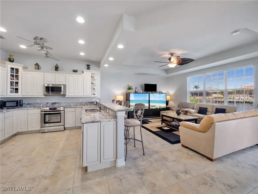 2705 SW 30th Terrace Cape Coral FL 33914
