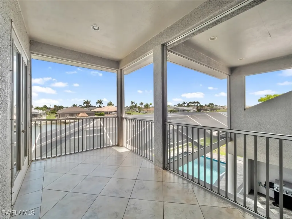 2705 SW 30th Terrace Cape Coral FL 33914