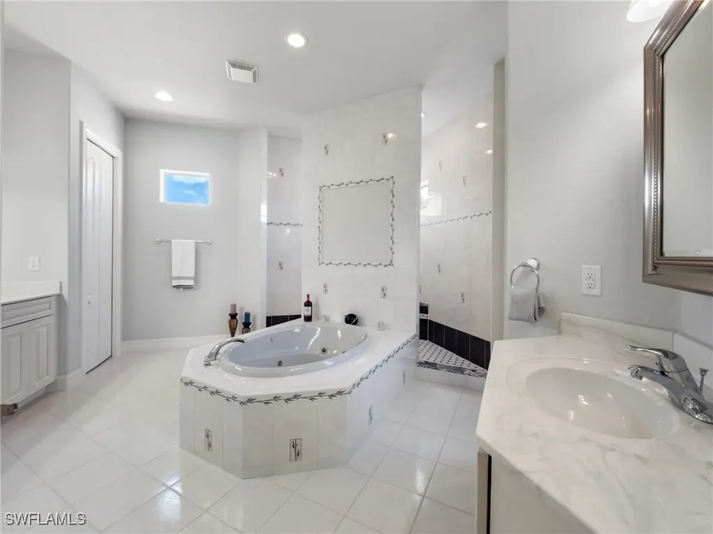 2705 SW 30th Terrace Cape Coral FL 33914