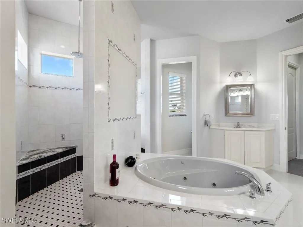 2705 SW 30th Terrace Cape Coral FL 33914
