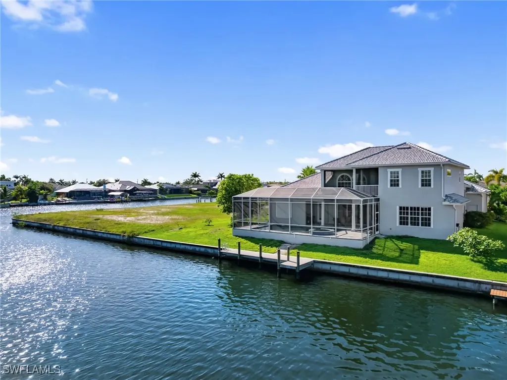 2705 SW 30th Terrace Cape Coral FL 33914