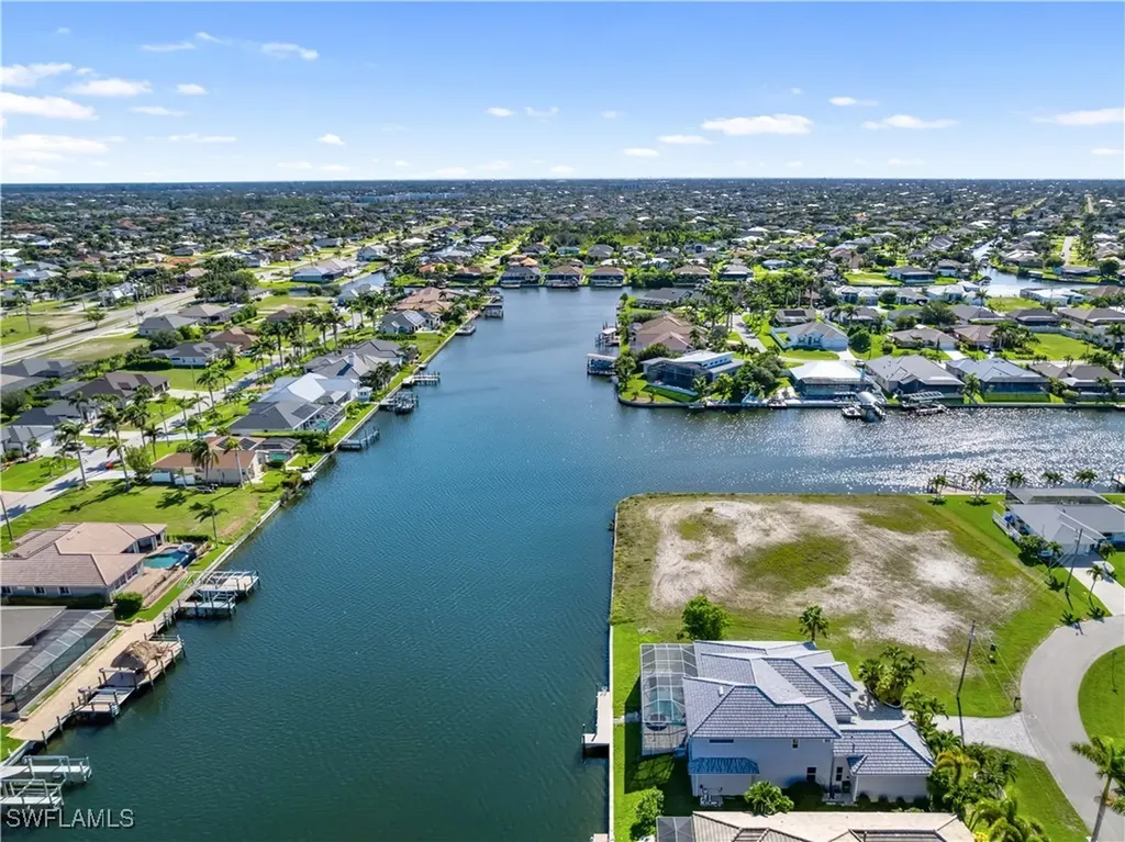 2705 SW 30th Terrace Cape Coral FL 33914