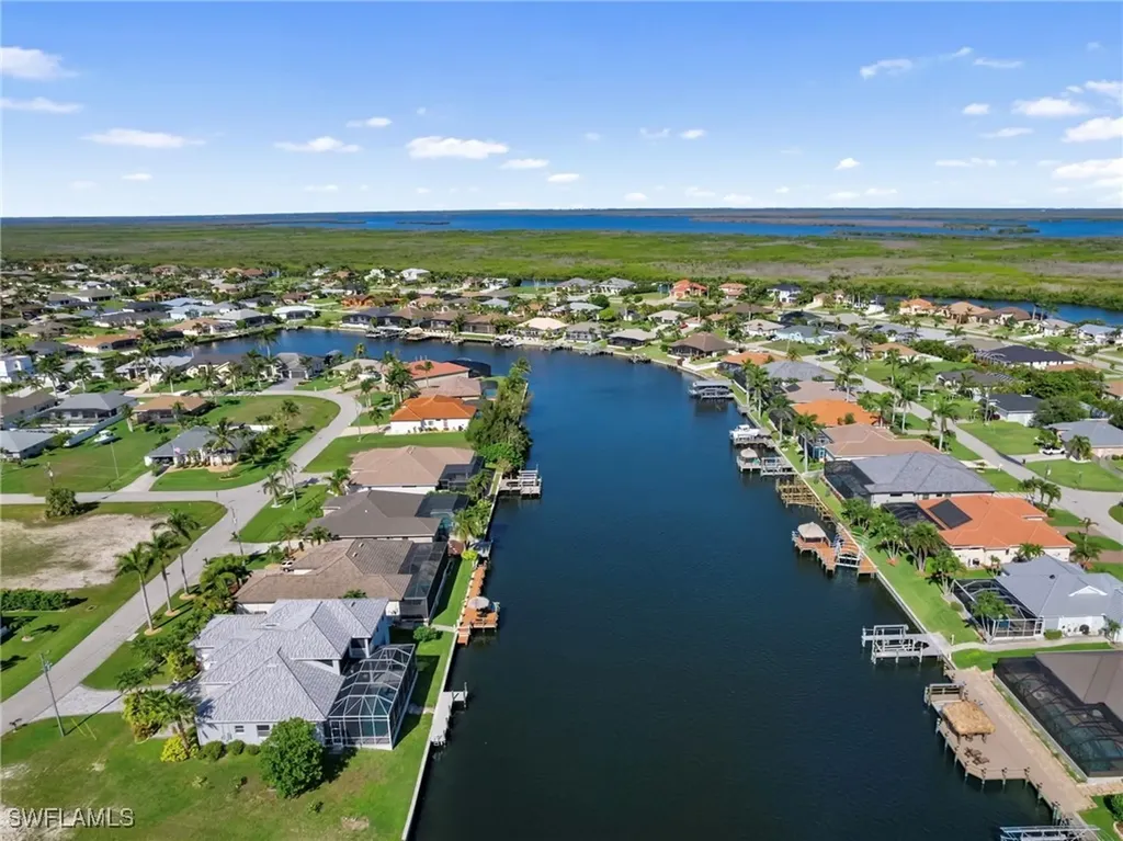 2705 SW 30th Terrace Cape Coral FL 33914