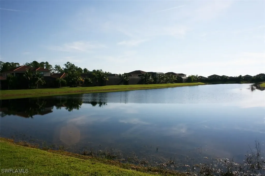 3296 Pacific Drive Naples FL 34119
