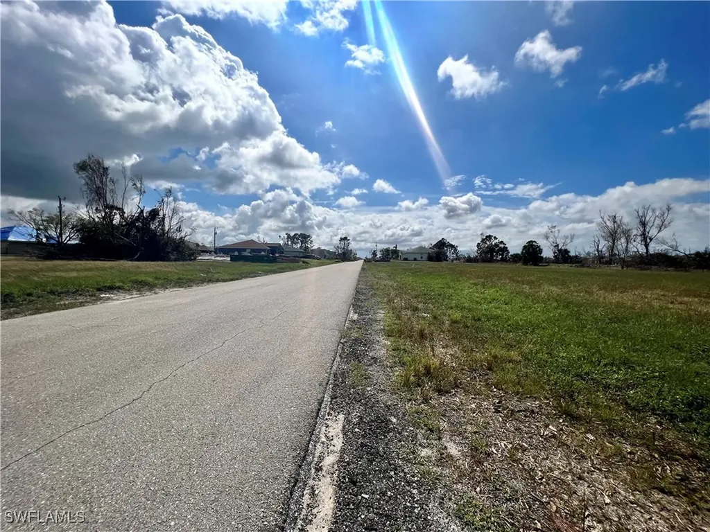 3024 NE 6th Avenue Cape Coral FL 33909