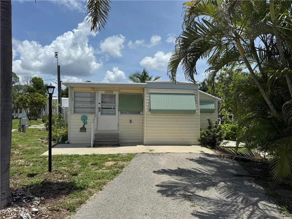 1003 Pine Drive Naples FL 34114