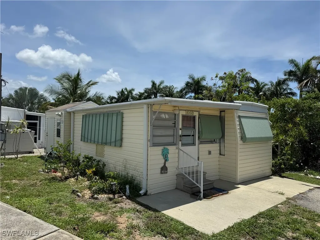 1003 Pine Drive Naples FL 34114