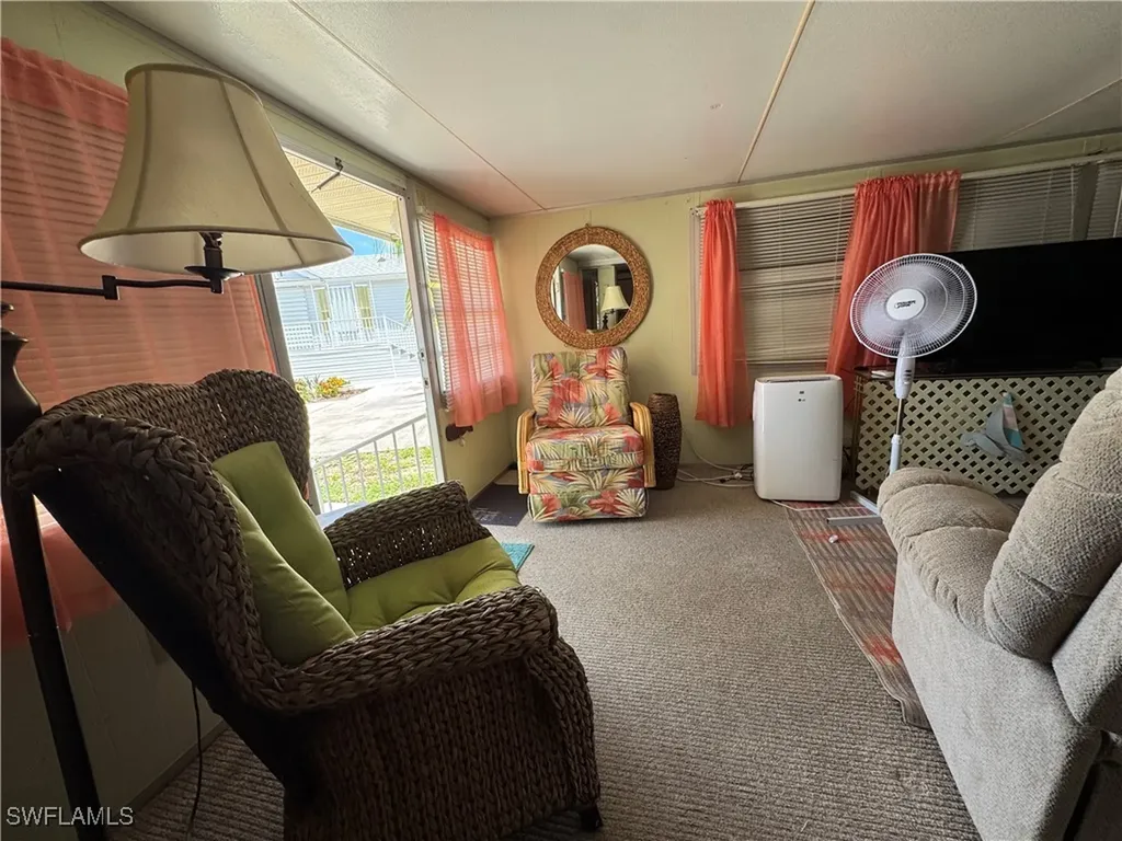 1003 Pine Drive Naples FL 34114