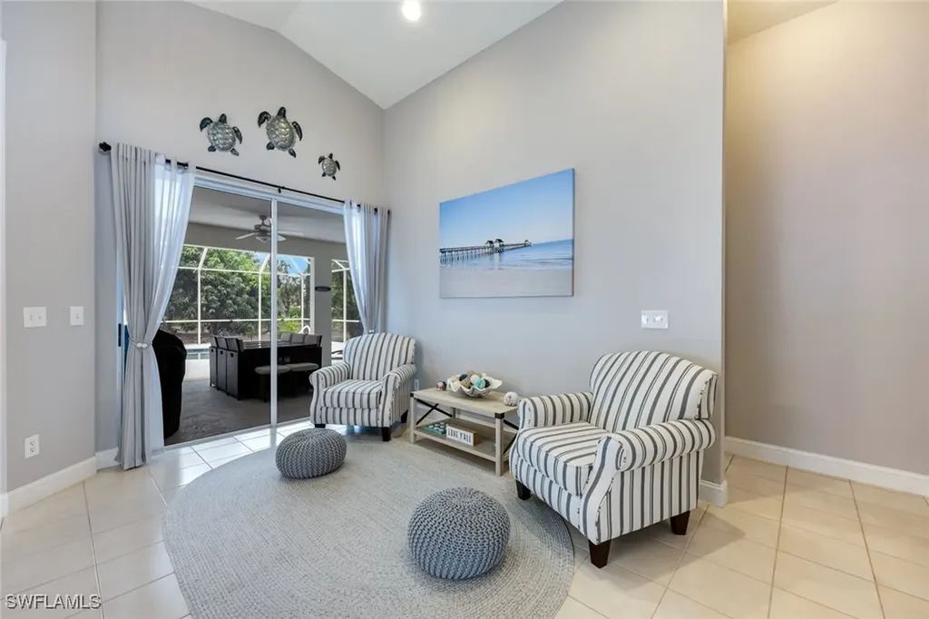 697 Crossfield Circle Naples FL 34104