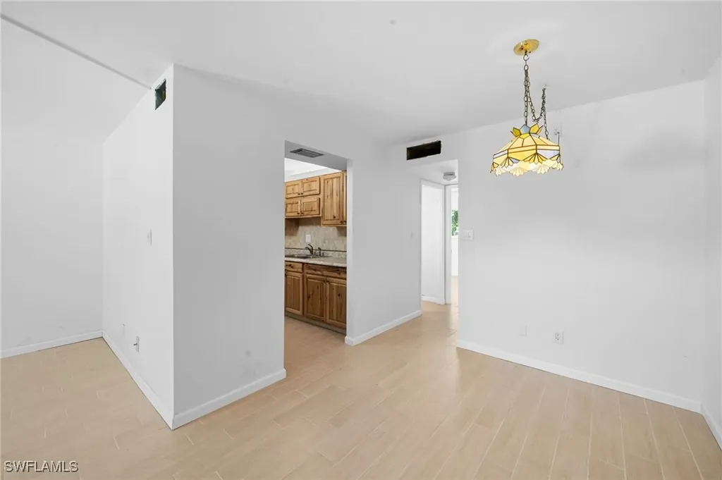 431 Van Buren Street Fort Myers FL 33916