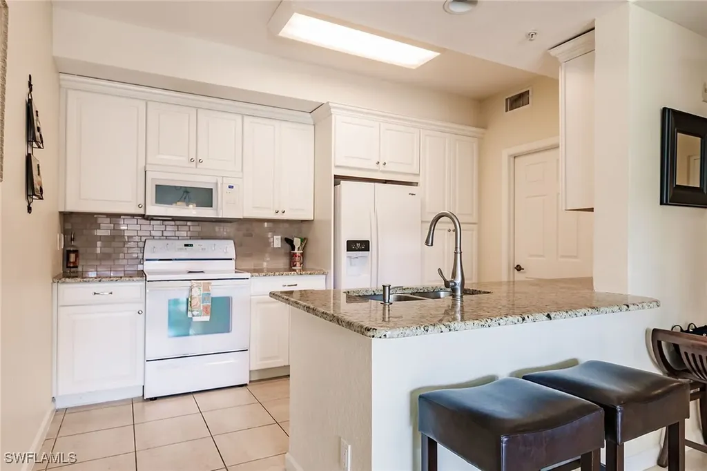 4700 Saint Croix Lane Naples FL 34109