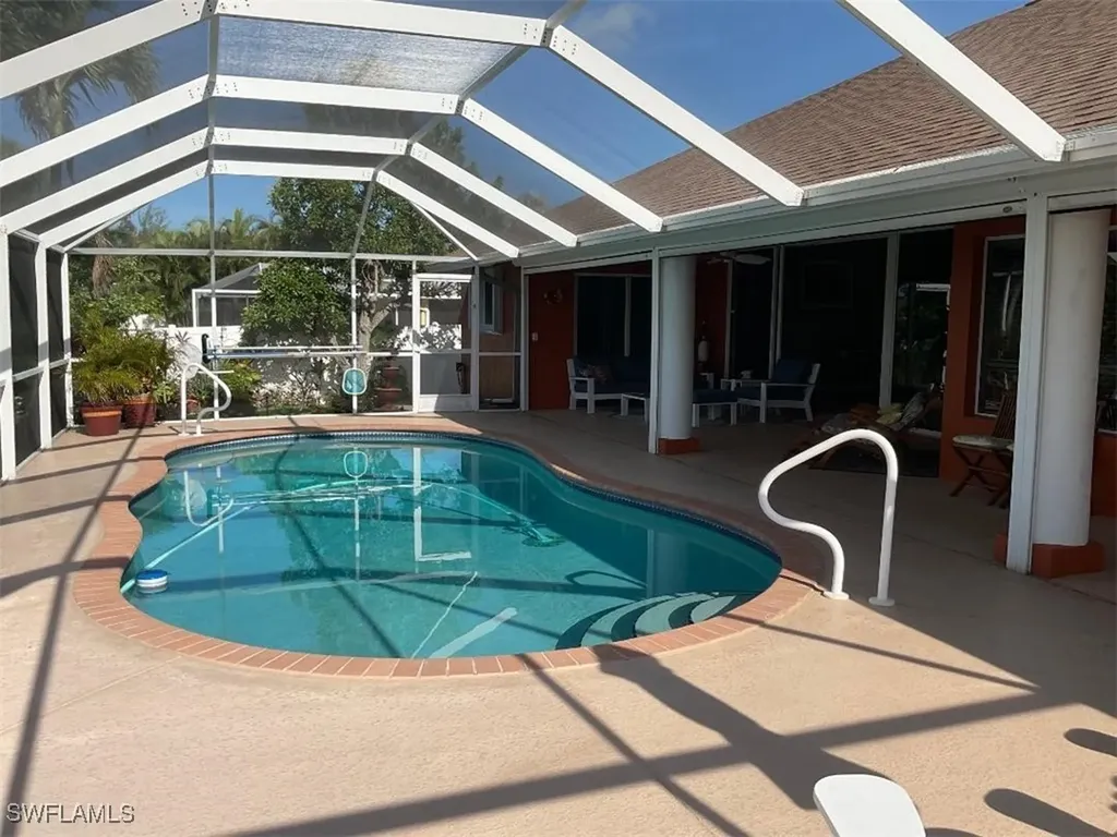 504 SE 16th Terrace Cape Coral FL 33990
