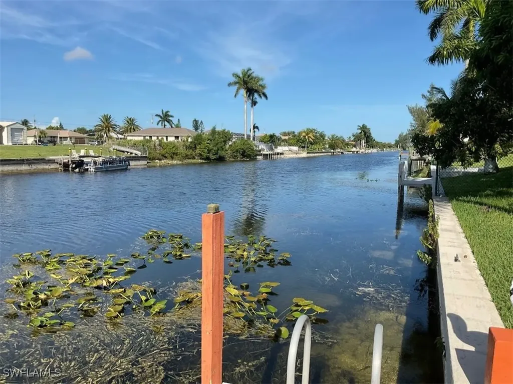 504 SE 16th Terrace Cape Coral FL 33990