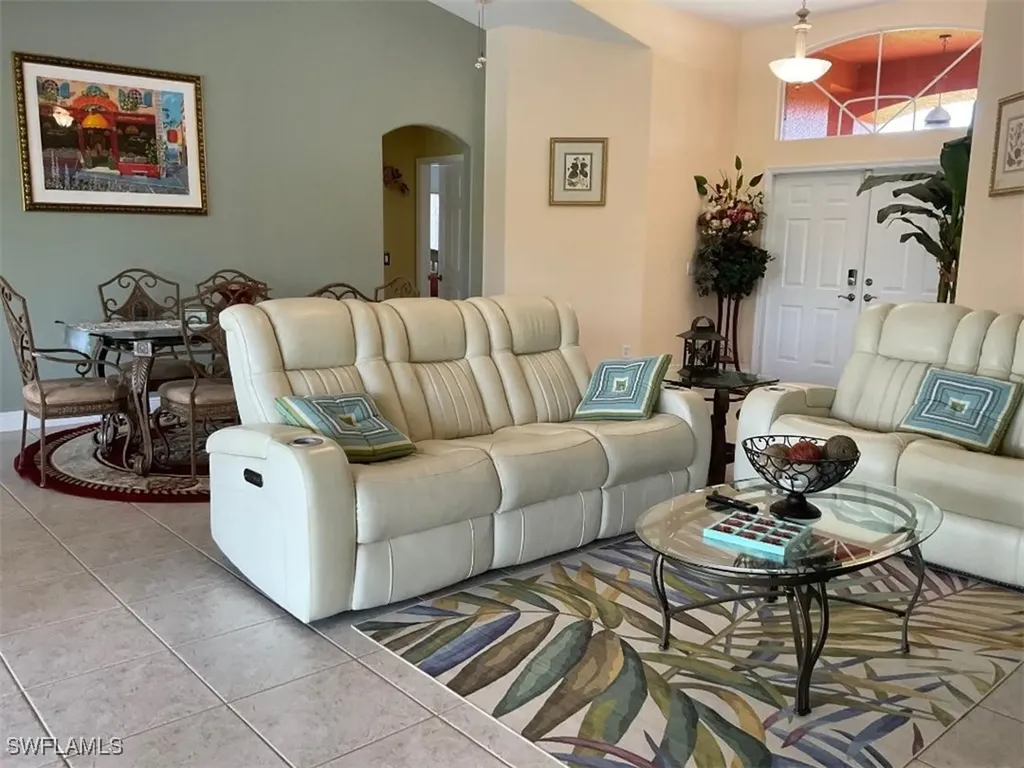 504 SE 16th Terrace Cape Coral FL 33990