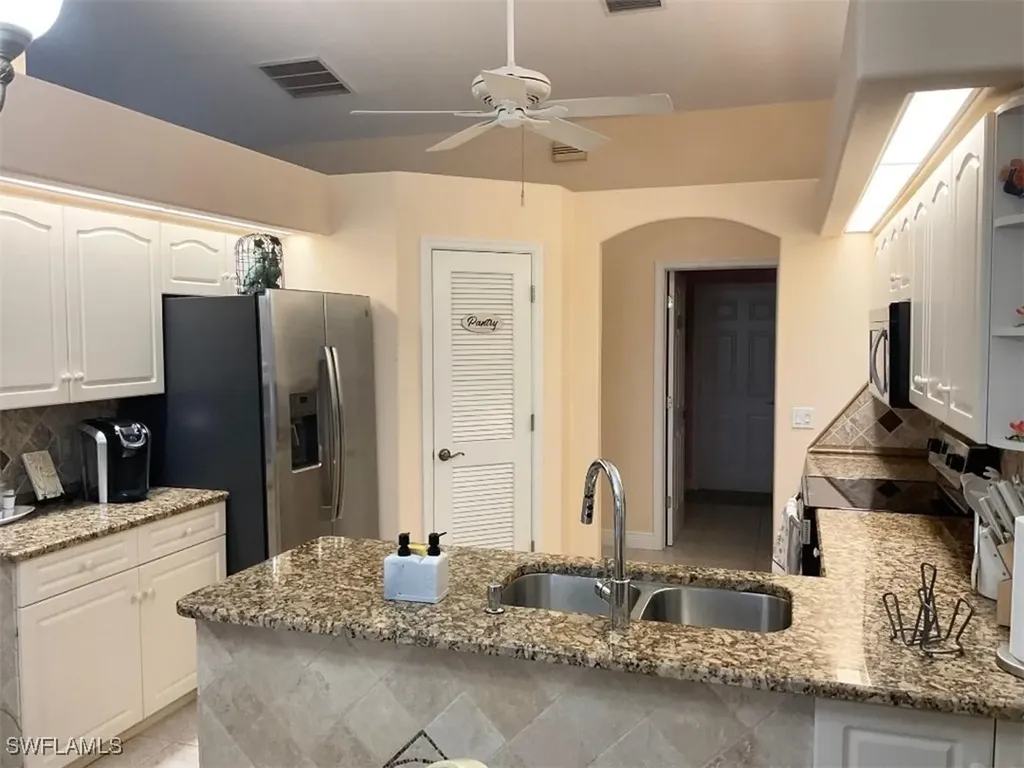 504 SE 16th Terrace Cape Coral FL 33990