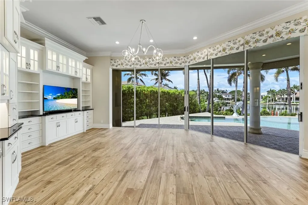 384 Mooring Line Drive Naples FL 34102