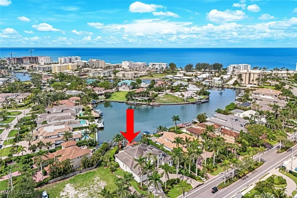 384 Mooring Line Drive Naples FL 34102