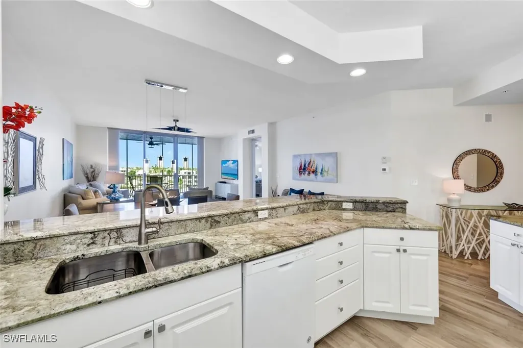 410 Flagship Drive Naples FL 34108