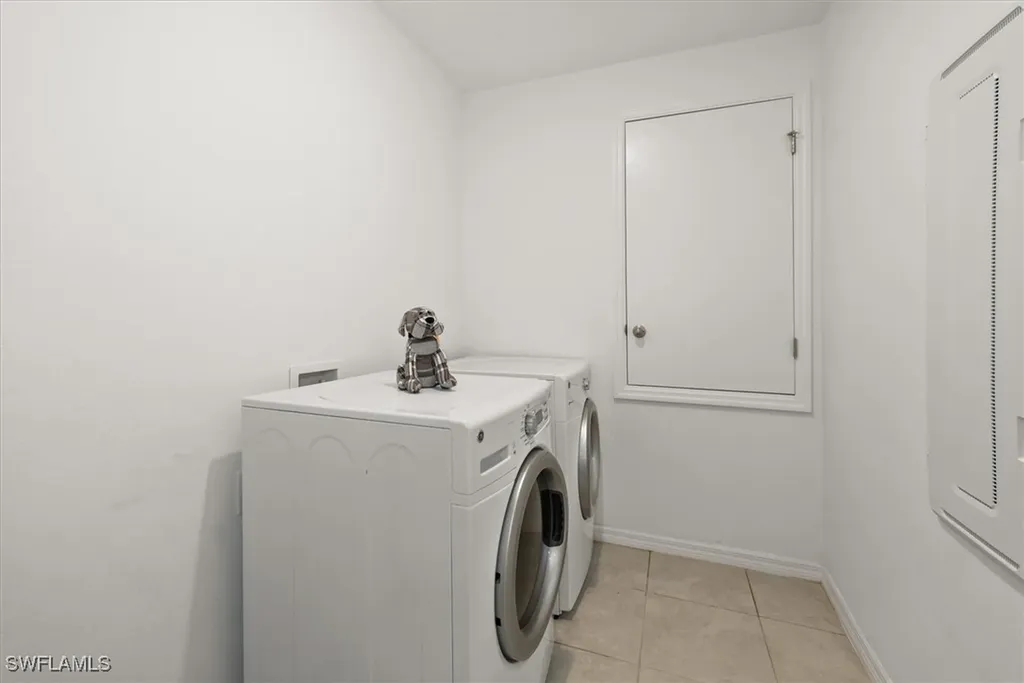 8959 Cascade Price Circle North Fort Myers FL 33917
