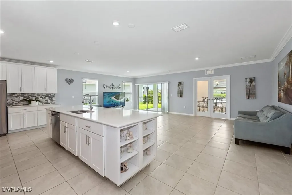 8959 Cascade Price Circle North Fort Myers FL 33917