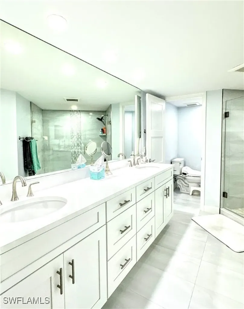 6371 Pelican Bay Boulevard Naples FL 34108