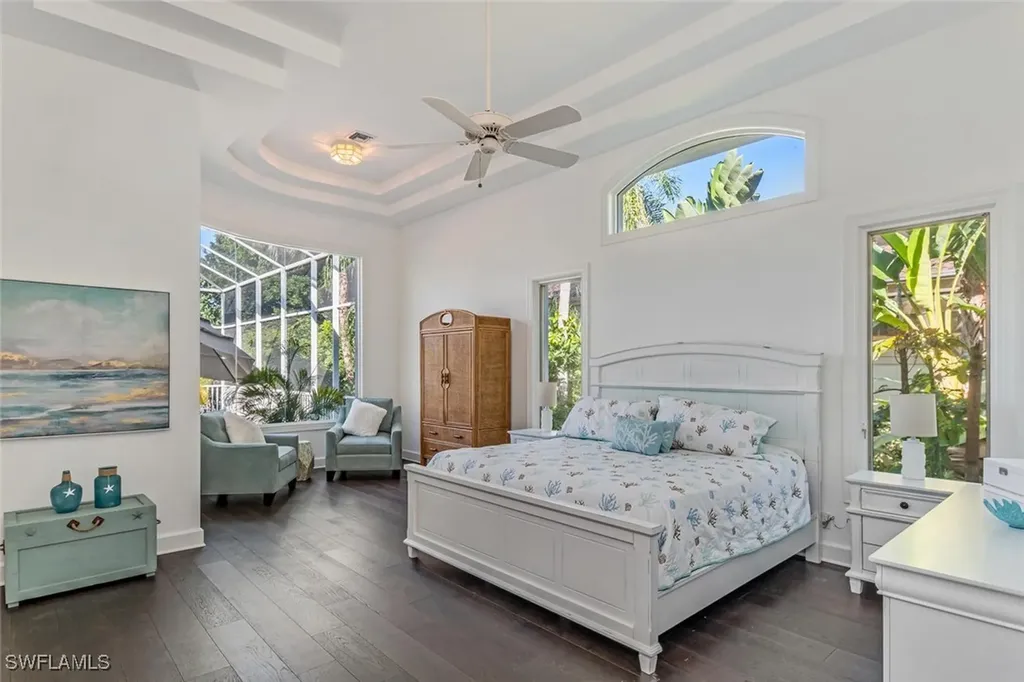 2540 Half Moon Walk Naples FL 34102
