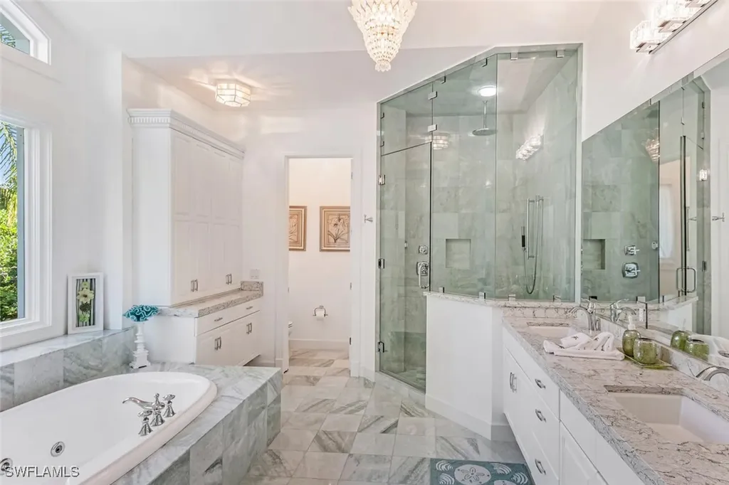 2540 Half Moon Walk Naples FL 34102
