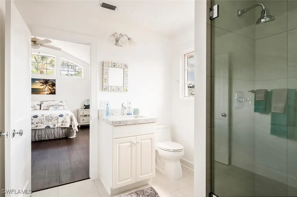 2540 Half Moon Walk Naples FL 34102