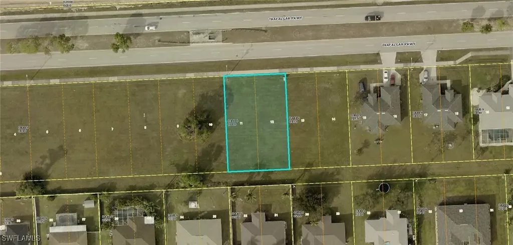 918 SW Trafalgar Parkway Cape Coral FL 33991