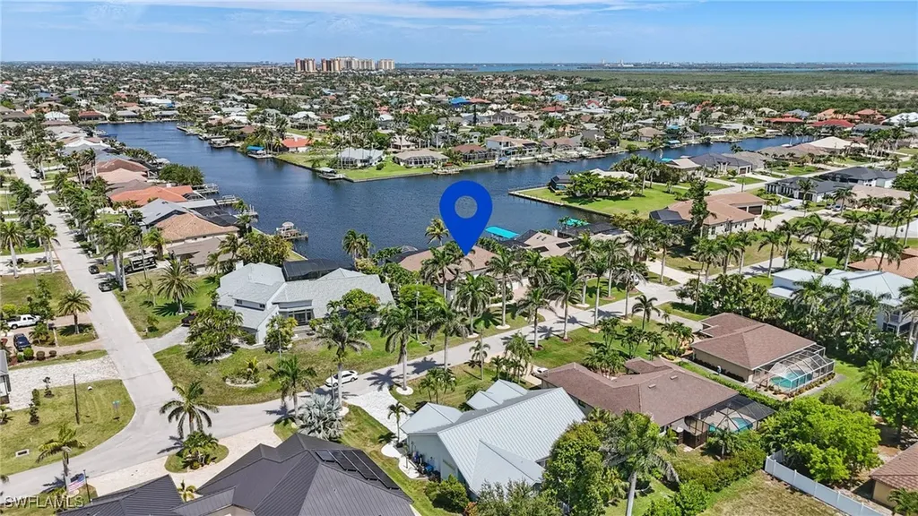 5239 SW 27th Avenue Cape Coral FL 33914