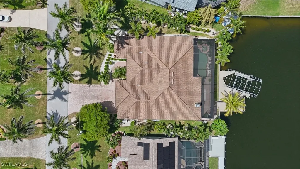 5239 SW 27th Avenue Cape Coral FL 33914
