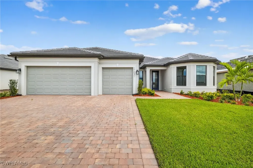 17031 Bishop Boulevard Alva FL 33920