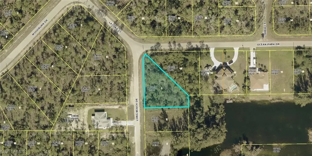 1870 Long Beach Drive Lehigh Acres FL 33972