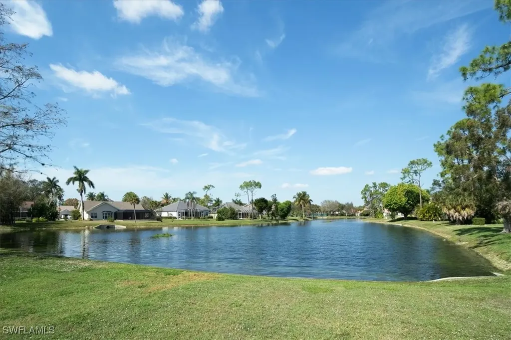 315 Melrose Place Naples FL 34104