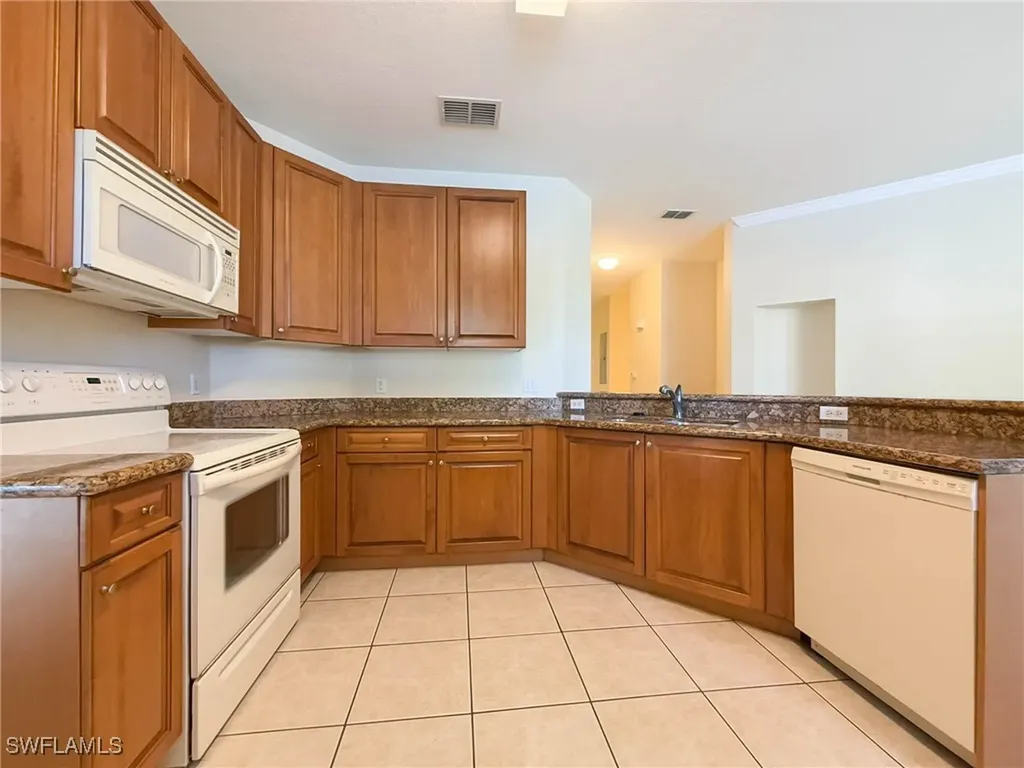 1837 Concordia Lake Circle Cape Coral FL 33909