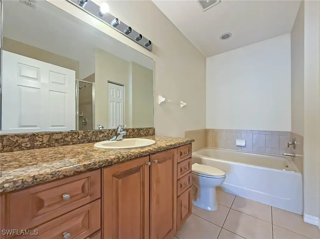 1837 Concordia Lake Circle Cape Coral FL 33909