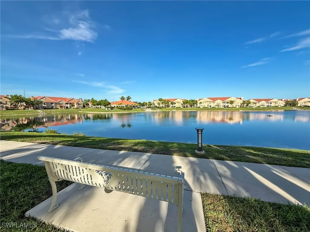 1837 Concordia Lake Circle Cape Coral FL 33909