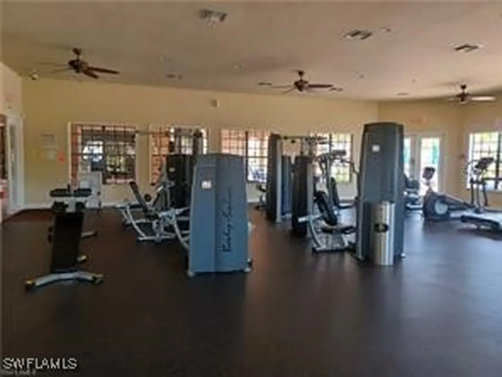 1837 Concordia Lake Circle Cape Coral FL 33909