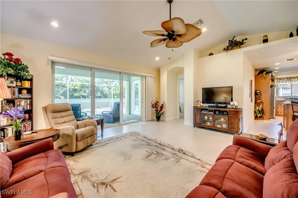 2102 SW 47th Street Cape Coral FL 33914