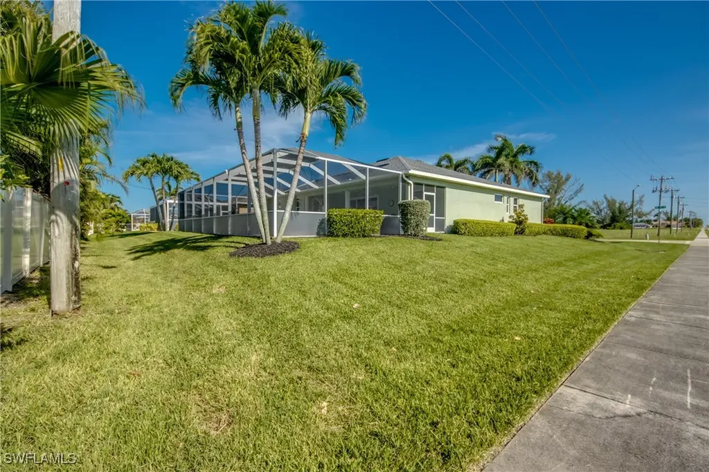 2102 SW 47th Street Cape Coral FL 33914